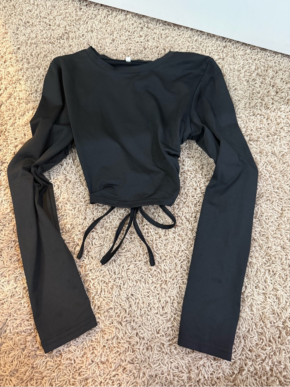 Black Long-Sleeve Cropped open back with bow- Women